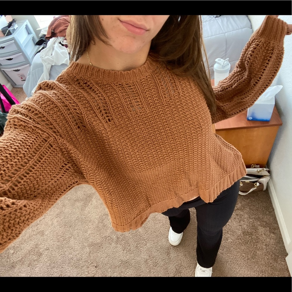 American Eagle Sweater